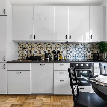 Praga - Terrace & Parking - By Rentujemy Varsovie