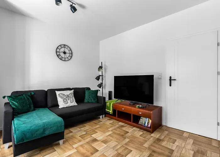 Praga - Terrace & Parking - By Rentujemy * Varsó