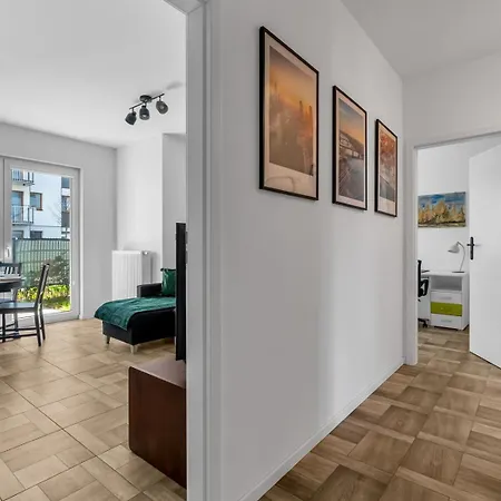 Praga - Terrace & Parking - By Rentujemy